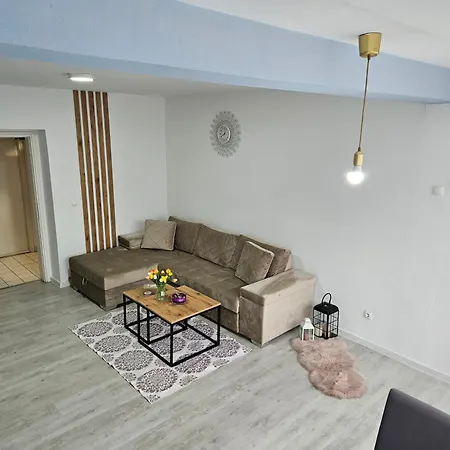 Apartment Apartman Nana *